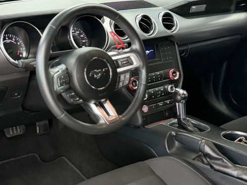 Used 2019 Ford Mustang GT image 13