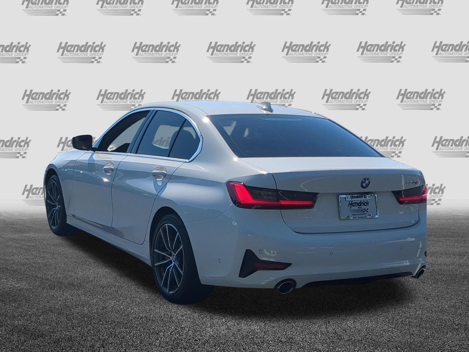 Used 2021 BMW 330i Sedan w/ Premium Package RWD image 8