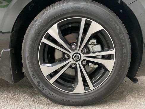 Used 2021 Nissan Sentra SV image 27