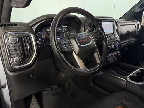 Used 2021 GMC Sierra 1500 AT4 w/ AT4 Preferred Package AWD/4WD image 14