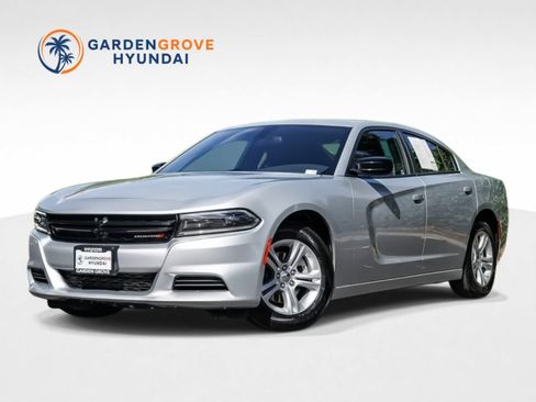 Used 2023 Dodge Charger SXT RWD image 1