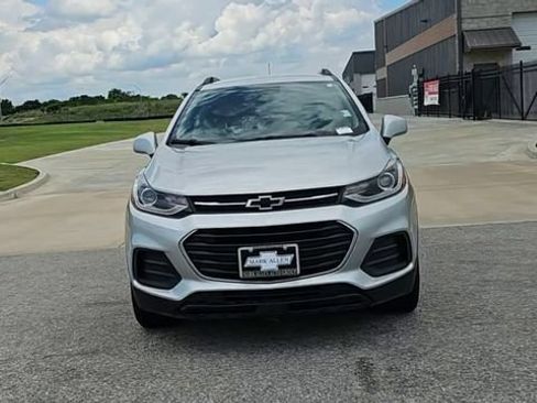 Used 2022 Chevrolet Trax LT w/ Sport Edition AWD/4WD image 3