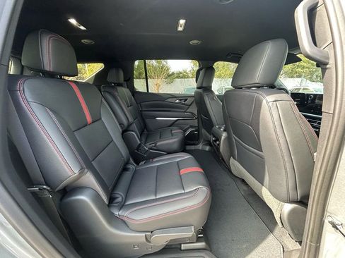 New 2026 Chevrolet Traverse RS FWD image 20