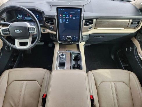 Certified 2022 Ford Expedition Limited image 26