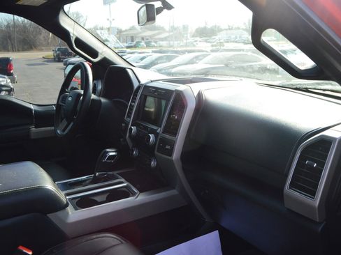 Used 2018 Ford F150 Lariat w/ Equipment Group 502A Luxury image 22