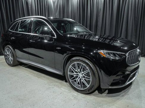 New 2026 Mercedes-Benz GLC 43 AMG 4MATIC image 3