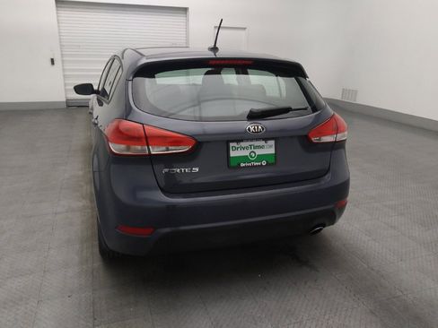 Used 2016 Kia Forte LX image 6