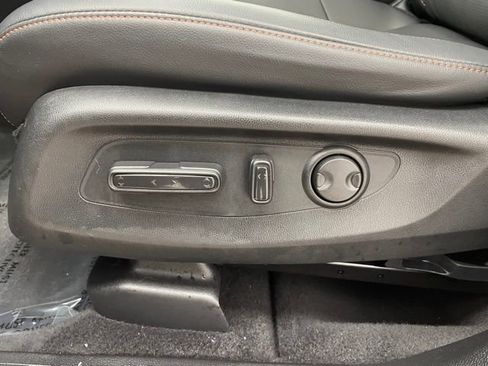 Used 2023 Honda CR-V Sport Touring image 13