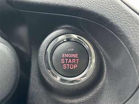 Certified 2022 Subaru Forester Limited image 11