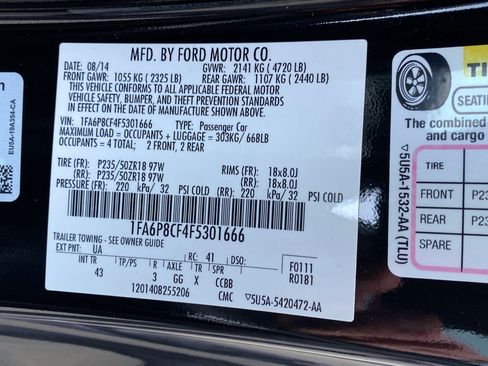 Used 2015 Ford Mustang GT Premium w/ Equipment Group 401A RWD image 29