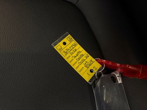 Used 2026 Toyota Corolla Cross XLE w/ Convenience Package image 37