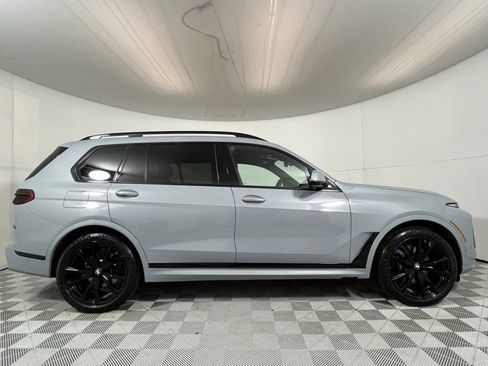 Used 2024 BMW X7 xDrive40i w/ M Sport Package image 8