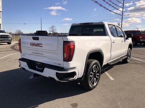Used 2021 GMC Sierra 1500 AT4 w/ AT4 Premium Package image 5