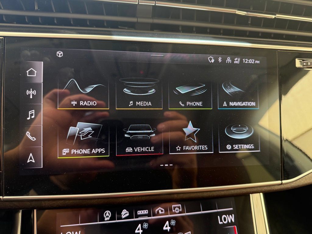 Used 2023 Audi Q8 Premium Plus w/ Premium Plus Package AWD/4WD image 44