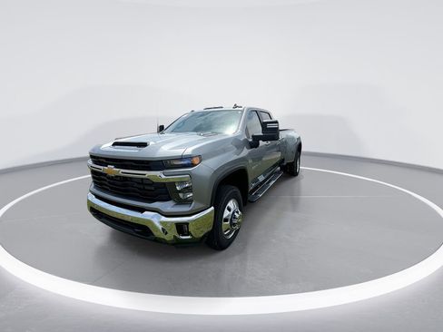 New 2026 Chevrolet Silverado 3500 LT w/ All Star Edition AWD/4WD image 4
