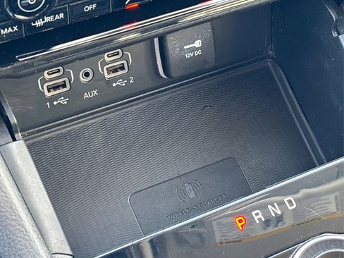 Used 2023 Jeep Grand Cherokee Limited w/ Luxury Tech Group II image 45