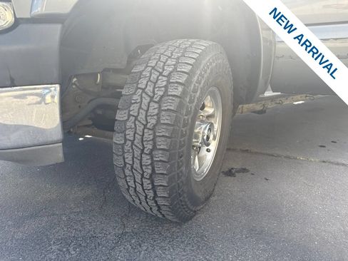 Used 2002 Chevrolet Silverado 2500 LT w/ Off-Road Skid Plate Pkg AWD/4WD image 27