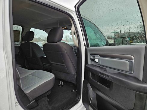 Used 2023 RAM 1500 Classic SLT image 14