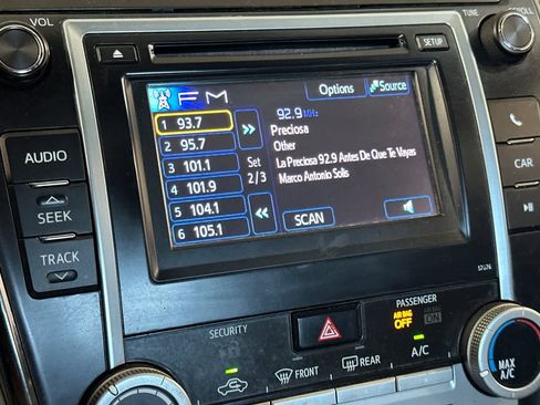 Used 2014 Toyota Camry LE FWD image 19