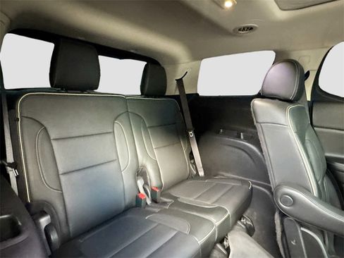 Used 2020 GMC Acadia Denali w/ Technology Package image 29