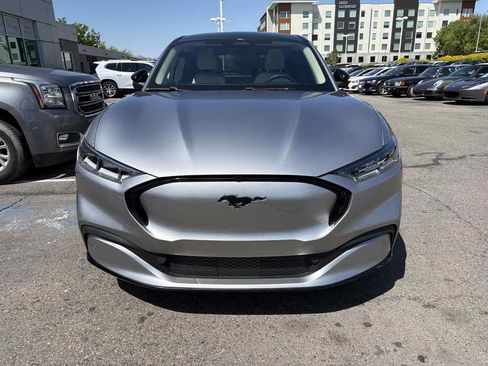Used 2021 Ford Mustang Mach-E Premium AWD/4WD image 8