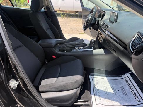 Used 2015 MAZDA MAZDA3 i Sport FWD image 23
