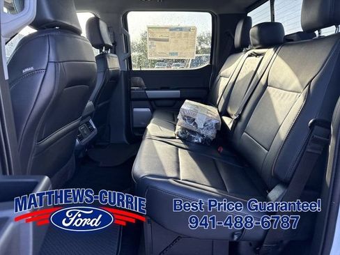 New 2026 Ford F250 Lariat w/ Black Appearance Package AWD/4WD image 12