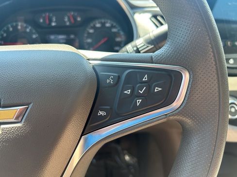 Used 2024 Chevrolet Malibu LS FWD image 29
