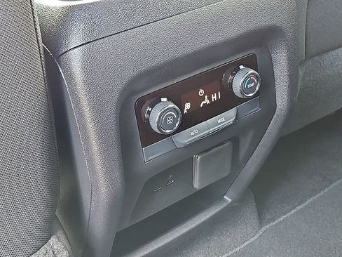 New 2025 Chevrolet Traverse LT w/ Enhanced Driving Package image 20