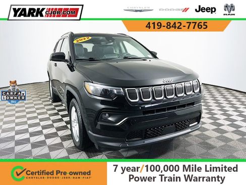 Certified 2022 Jeep Compass Latitude w/ Convenience Group image 1