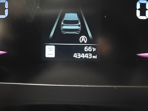 Used 2023 Kia Sportage LX image 22