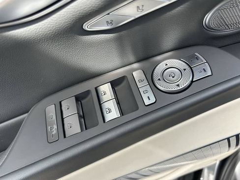 Used 2021 Genesis G80 3.5T RWD image 21