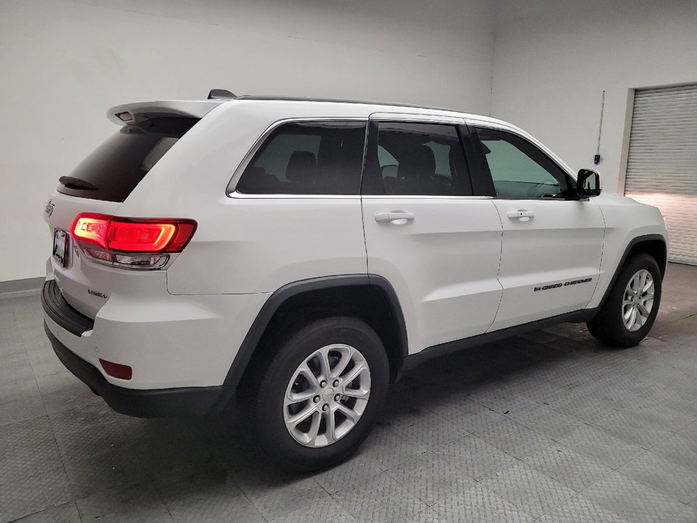 Used 2022 Jeep Grand Cherokee Laredo X AWD/4WD image 10