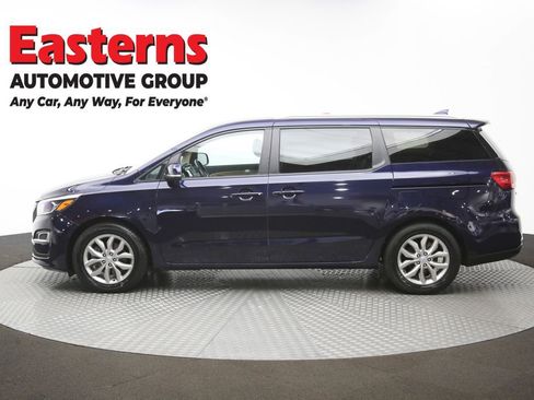 Used 2021 Kia Sedona EX image 61