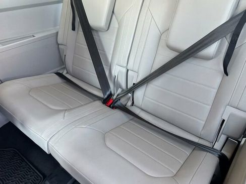 Certified 2019 Volkswagen Atlas SEL Premium image 15