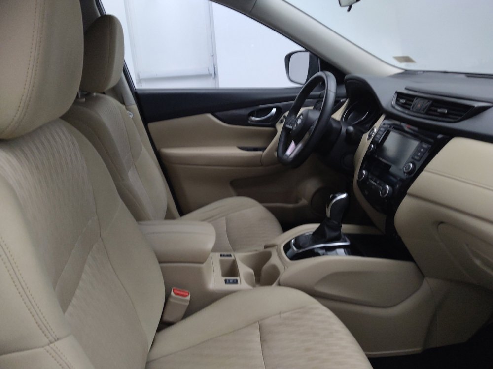 Used 2020 Nissan Rogue SV AWD/4WD image 21