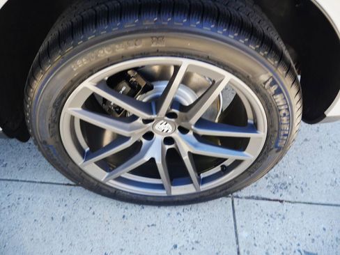 New 2026 Porsche Macan Turbo AWD/4WD image 36