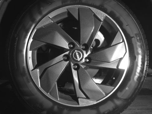 Used 2025 Nissan Rogue SV AWD/4WD image 14