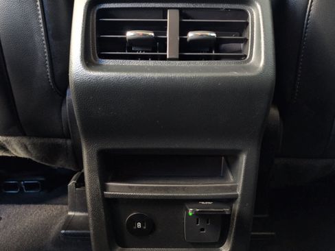 Used 2022 Ford Edge SEL w/ Convenience Package image 19