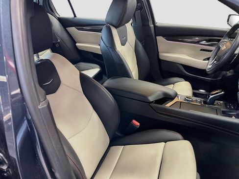 Used 2025 Cadillac CT5 Sport w/ Sun And Sound Package AWD/4WD image 30