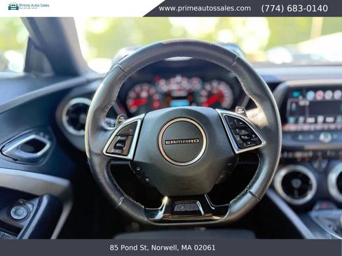 Used 2017 Chevrolet Camaro SS RWD image 17