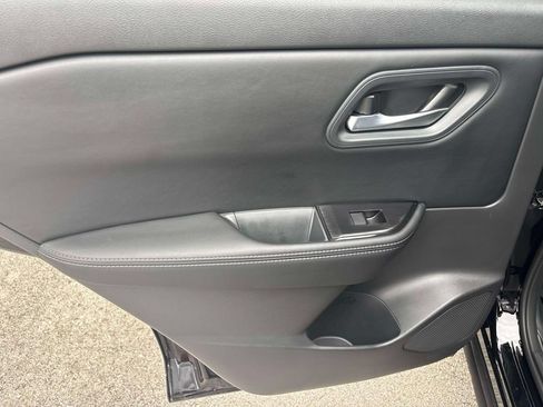 New 2026 Nissan Rogue SV AWD/4WD image 20