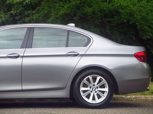 Used 2016 BMW 528i xDrive Sedan AWD/4WD image 30