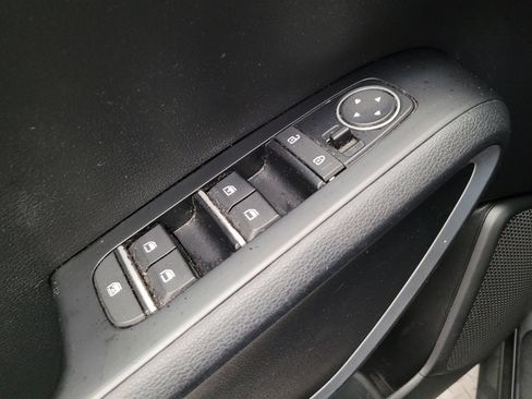 Used 2020 Kia Soul LX FWD image 27