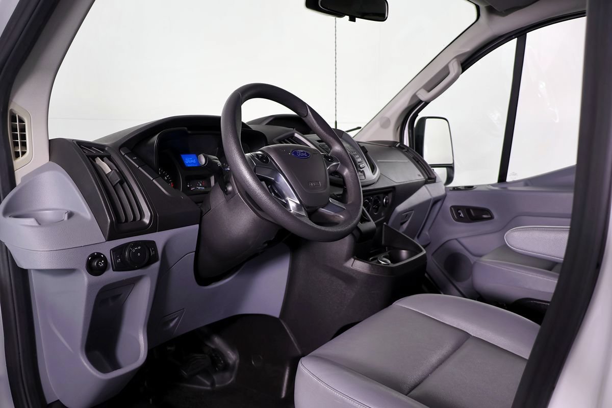 Used 2018 Ford Transit 350 XL RWD image 21