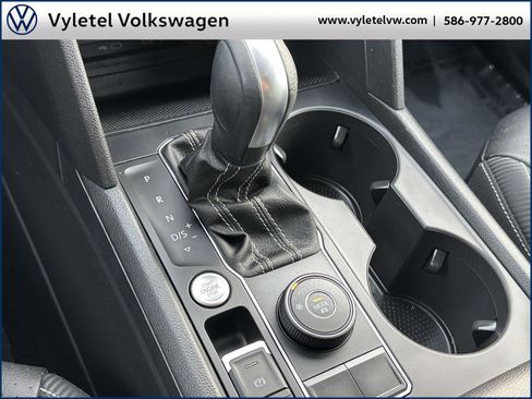 Certified 2023 Volkswagen Atlas Cross Sport SE image 28