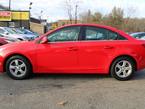 Used 2016 Chevrolet Cruze LT image 12