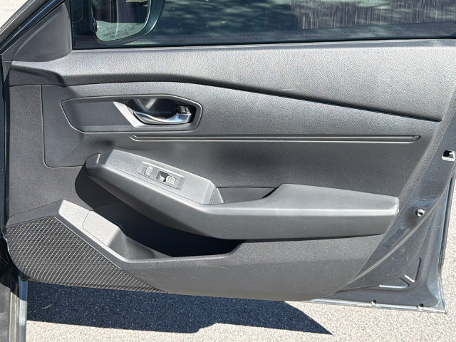 Used 2023 Honda Accord LX image 16