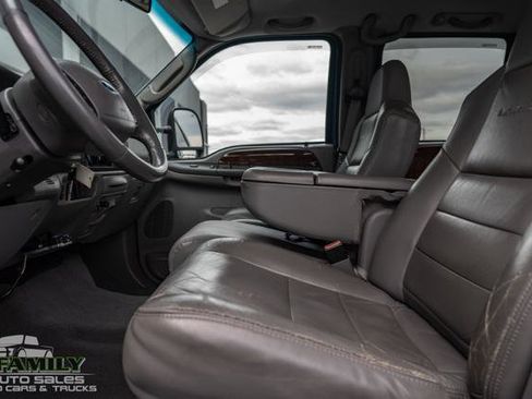 Used 2004 Ford F350 Lariat image 21
