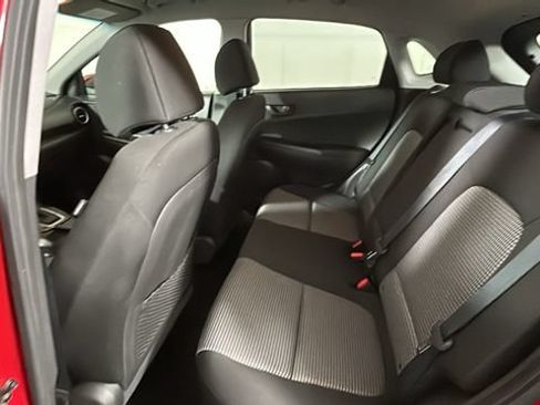 Used 2018 Hyundai Kona SEL FWD image 26